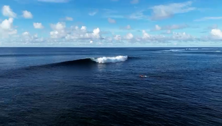 wave